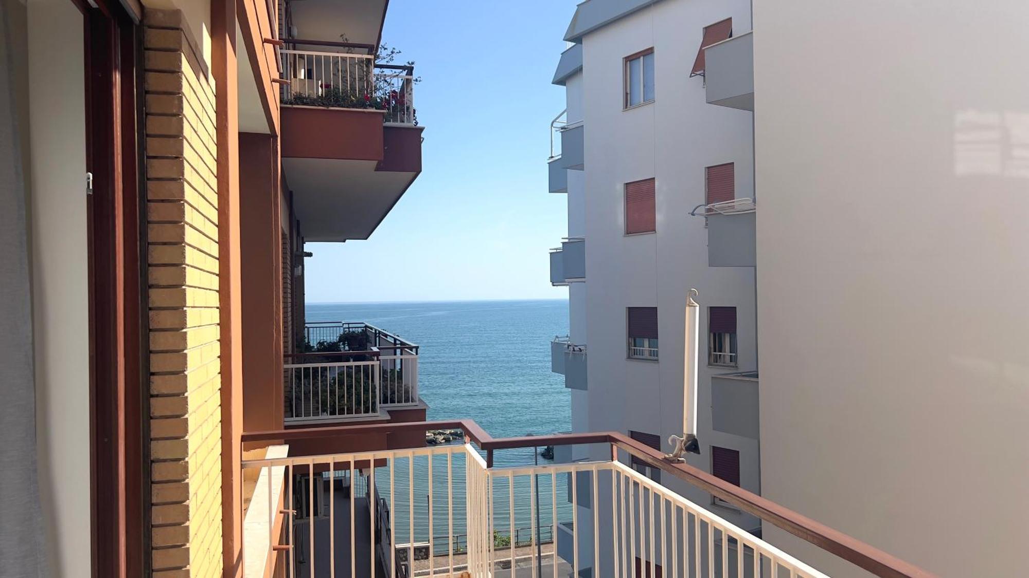 Lo Scorcio Sul Mare Apartment Formia Exterior foto